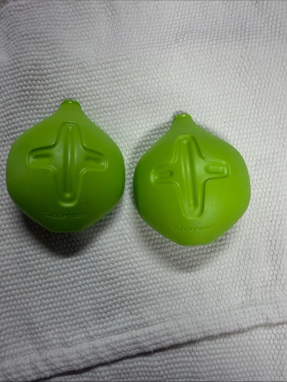 Tupperware Lime Green Juicer
